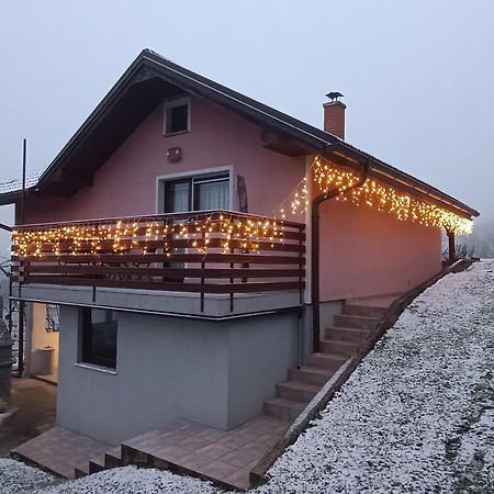 Ferienwohnung Hiska Na Gorci Podčetrtek Exterior foto