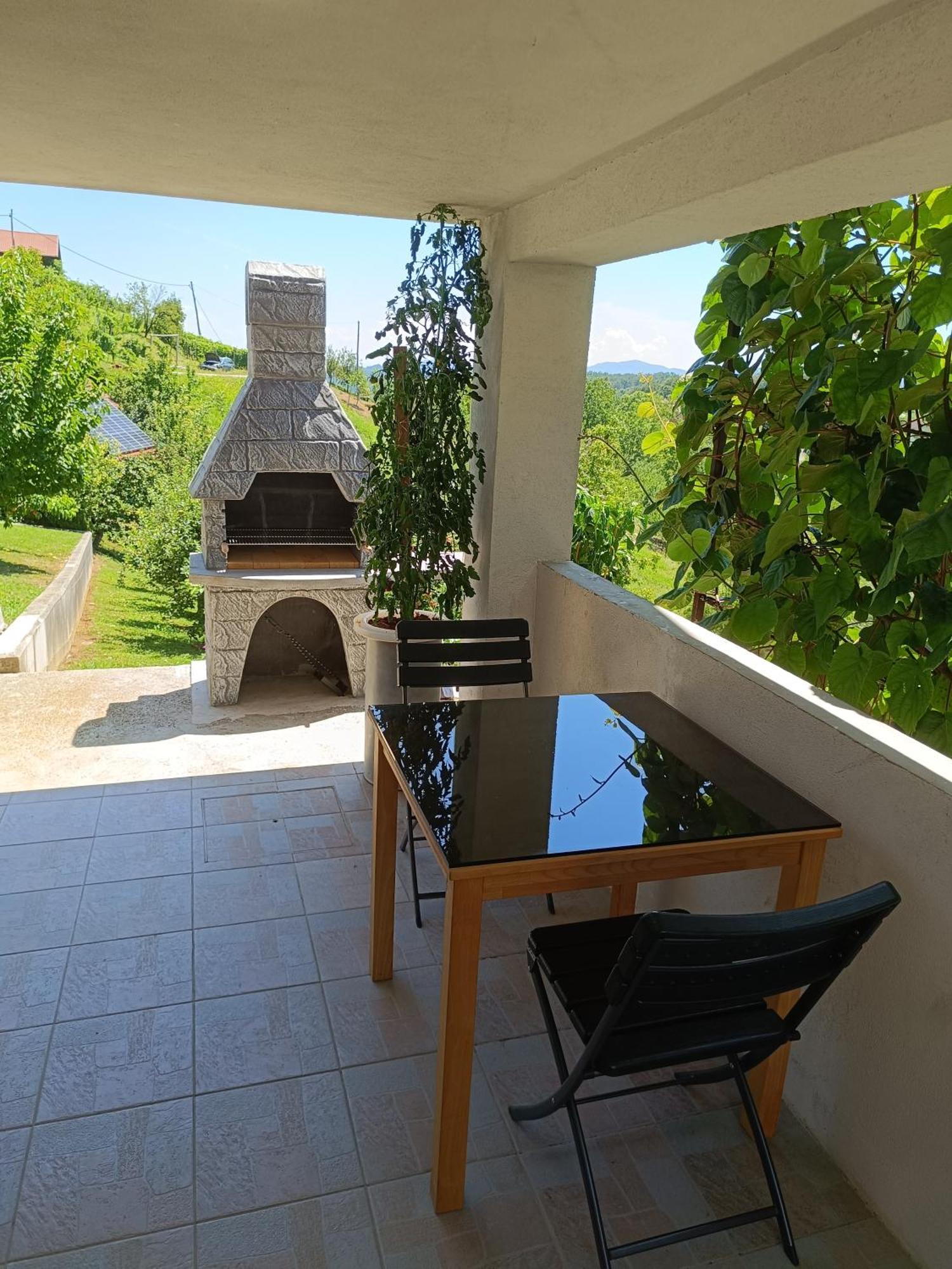 Ferienwohnung Hiska Na Gorci Podčetrtek Exterior foto